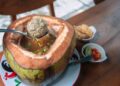 Bakso dalam kelapa.(Foto: Humas Pemkot Bandung)