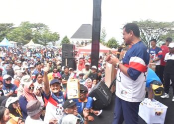 Bupati Sumedang Dony Ahmad Munir di acara Sumedang Sehat 2025.(Foto: Humas Pemkab Sumedang)