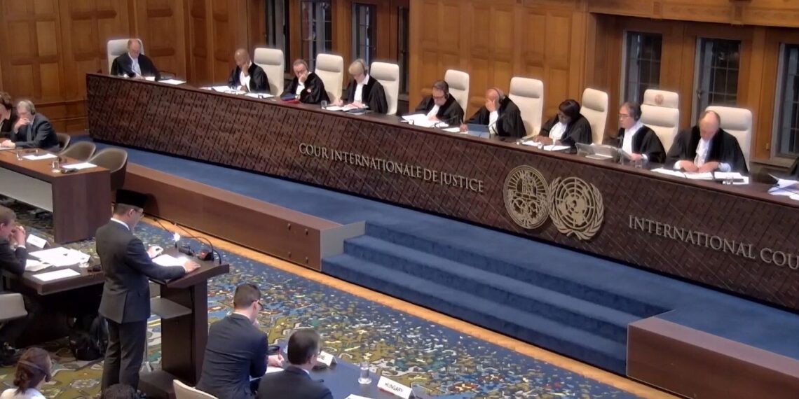 Menteri Luar Negeri RI Sugiono di Mahkamah Internasional (International Court of Justice/ICJ), Den Haag, Kerajaan Belanda (30/4).(Foto: Kemlu)