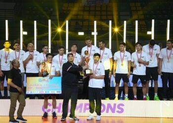 Menteri Pemuda dan Olahraga Republik Indonesia (Menpora RI) Dito Ariotedjo menutup gelaran Proliga 2025 di GOR Amongrogo, Yogyakarta, Minggu (11/5). Jakarta Bhayangkara Presisi berhasil menjuarai kompetisi teratas bola voli di Tanah Air. (foto:herry/kemenpora.go.id)