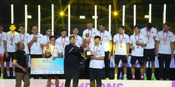 Menteri Pemuda dan Olahraga Republik Indonesia (Menpora RI) Dito Ariotedjo menutup gelaran Proliga 2025 di GOR Amongrogo, Yogyakarta, Minggu (11/5). Jakarta Bhayangkara Presisi berhasil menjuarai kompetisi teratas bola voli di Tanah Air. (foto:herry/kemenpora.go.id)
