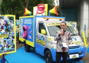 Direktur Jenderal Pengawasan Ruang Digital Komdigi, Alexander Sabar, saat peluncuran Mobil Edukasi #JudiPastiRugi di Kantor Komdigi, Kamis (15/5/2025).(Foto: Humas Komdigi)