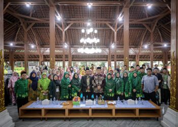 Pemerintah Kota (Pemkot) Bandung terus memperkuat komitmennya dalam mendorong transformasi digital di sektor pendidikan.(Foto: Humas Pemkot  Bandung)