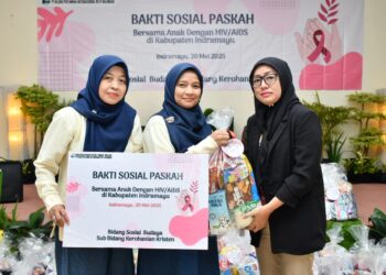 PWP Kilang Balongan Salurkan Bingkisan Tali Kasih Untuk Anak dengan HIV-AIDS. (dok. Istimewa)