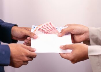 uang,rupiah,pemerasan,sogok,suap