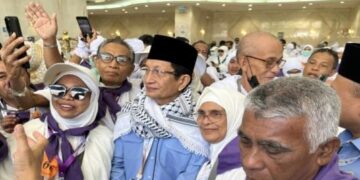 Menag Nasaruddin Umar saat akan mengantas jamaah haji Indoneasia yang akan kembali ke Tanah Air. (Dok. Istimewa)
