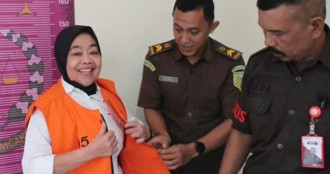 Heni Mulyani (53), Kepala Desa Cikujang, Kecamatan Gunungguruh, Kabupaten Sukabumi.(Foto:Istimewa).