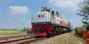 Perbaikan jalur KA.(Foto: Dok. PT KAI)