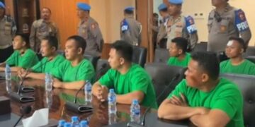 Pemeriksaan tujuh anggota Brimob berada dalam kendaraan rantis dalam kasus kematian driver ojek online (ojol), Affan Kurniawan.(Foto:Istimewa).