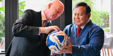 Presiden Prabowo Subianto dan Presiden FIFA Gianni Infantino bertemu dalam sebuah acara di sela-sela Sidang Umum PBB di New York Amerika Serikat (24/9/2025).(Foto: Dok. PSSI)
