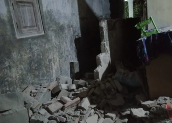 Foto : Kondisi rumah terdampak gempa M5,7 Banyuwangi di Jawa Timur pada Kamis (25/9). (BPBD Provinsi Jawa Timur)