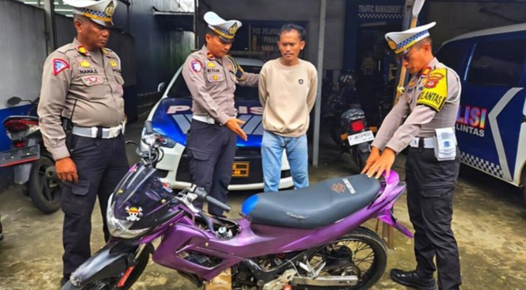 Pengendara sepeda motor viral di media sosial ugal-ugalan di Sukabumi diamankan polisi.(Foto:Istimewa).