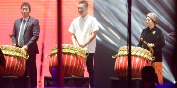 Wakil Menteri Pemuda dan Olahraga Republik Indonesia (Wamenpora RI) Taufik Hidayat hari Minggu (19/10) pagi menghadiri pembukaan Kejuaraan Dunia Gimnastik 2025 atau 53rd FIG Artistic Gymnastics World Championships 2025 di Indonesia Arena, Jakarta.(foto:bagus/kemenpora.go.id)