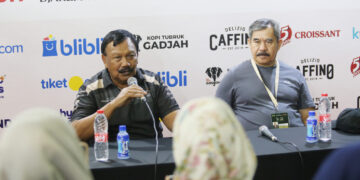 Ketua Panitia PON Bela Diri 2025 sekaligus Wakil I Ketua Umum KONI Pusat, Mayjen TNI (Purn) Dr. Suwarno, didampingi Sekretaris Panitia Brigjen TNI (Purn) Ahmad Saefudin.(Foto: Humas KONI Pusat)