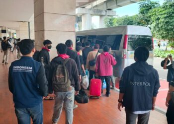 Pemulangan WNI dari Myanmar.(Foto: Dok. Kemlu)