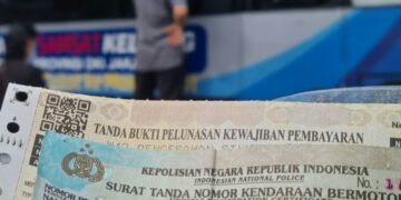 Ilustrasi bukti pajak kendaraan bermotor.(Foto:Istimewa).