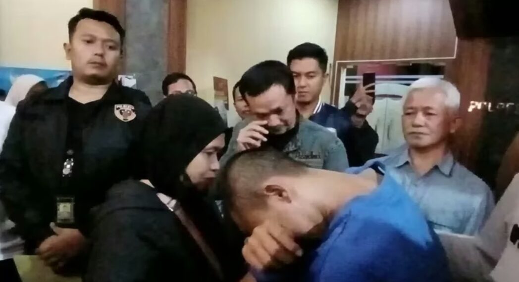 Rizki Nur Fadhilah, saat diserahkan Polresta Bandung kepada keluarga.(Foto:Istimewa).