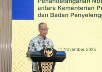 Menteri Perindustrian Agus Gumiwang Kartasasmita.