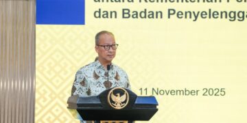 Menteri Perindustrian Agus Gumiwang Kartasasmita.
