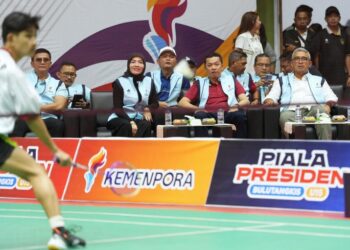 Wakil Menteri Pemuda dan Olahraga Republik Indonesia (Wamenpora RI) Taufik Hidayat berharap ajang Piala Presiden Bulutangkis U-15 jadi ajang regenerasi pembinaan yang berkesinambungan untuk melahirkan atlet muda bulutangkis Indonesia.(foto:Herry/kemenpora.go.id)