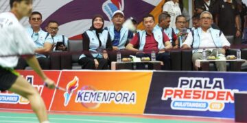 Wakil Menteri Pemuda dan Olahraga Republik Indonesia (Wamenpora RI) Taufik Hidayat berharap ajang Piala Presiden Bulutangkis U-15 jadi ajang regenerasi pembinaan yang berkesinambungan untuk melahirkan atlet muda bulutangkis Indonesia.(foto:Herry/kemenpora.go.id)