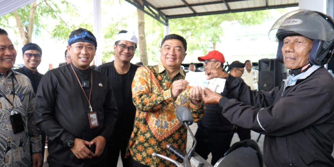 Peluncuran Samsat Drive Thru di Garut.(Foto: Istimewa)