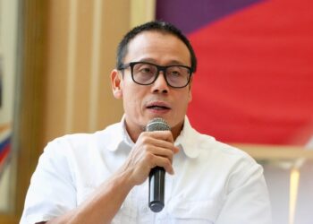 Deputi Peningkatan Prestasi Olahraga Kemenpora, Surono, menyampaikan hasil review cabang olahraga jelang SEA GAMES 2025 di Kemenpora Kamis (6/11/2025). Surono mengatakan review dilakukan oleh tim yang terdiri dari para pakar, praktisi olahraga, perwakilan KONI, dan NOC Indonesia guna memastikan target prestasi secara terukur dan berbasis data.(foto:Gilang/kemenpora.go.id)