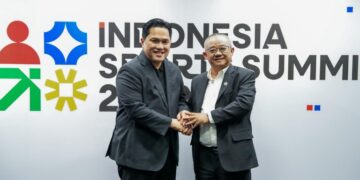 Menteri Pemuda dan Olahraga (Menpora) Erick Thohir (kiri) dan Menteri Pendidikan Dasar dan Menengah (Mendikdasmen) Abdul Mu’ti. Mendikdasmen menyebut penyelenggaraan Indonesia Sports Summit (ISS) 2025 sebagai forum berbagi pemikiran dan sinergi keolahragaan nasional. Khususnya dalam pembinaan prestasi olahraga nasional yang dimulai dari tingkat pelajar pendidikan dasar dan menengah.(foto:Gilang/kemenpora.go.id)