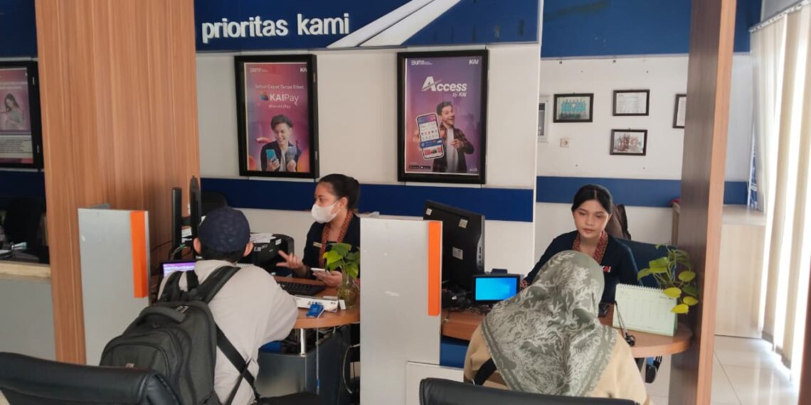 Customer service KAI.(Foto: Istimewa)