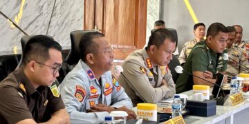 Kepala Dinas Perhubungan (Dishub) Kota Bandung, Rasdian Setiadi (kedua kiri).(Foto: Humas Pemkot Bandung)