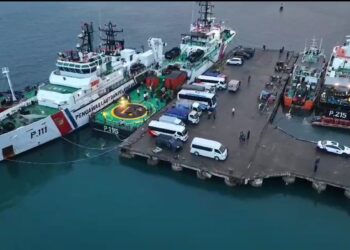 Kementerian Perhubungan melalui Direktorat Jenderal Perhubungan Laut mengerahkan 4 (empat) Kapal Patroli Kesatuan Pengawasan Laut dan Pelayaran (KPLP).(Foto: Istimewa)