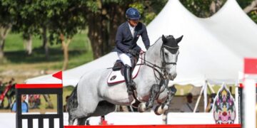 Sejarah membanggakan berhasil di ukir tim Equestrian Indonesia di ajang SEA Games. Medali emas pertama akhirnya tercipta oleh tim Equestrian di SEA Games 2025 Thailand. (foto:NOC Indonesia)