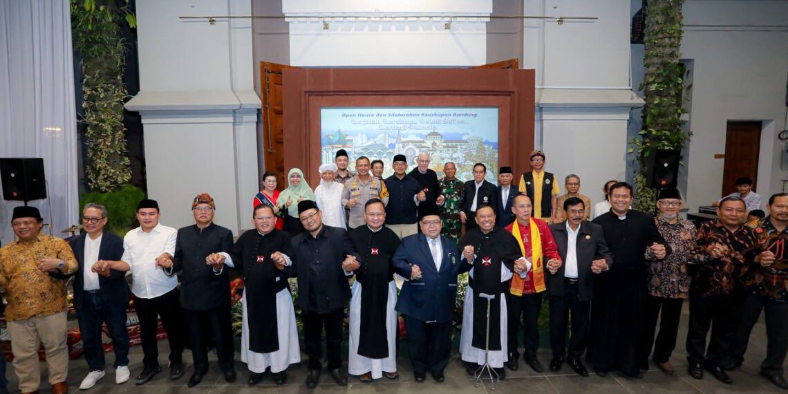 Open House & Silaturahmi Keuskupan Bandung.(Foto: Humas Pemkot Bandung)