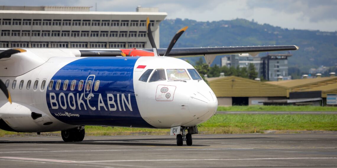Pesawat terbang di Bandara Husein Sastranegara (Foto: Humas Pemkot Bandung)