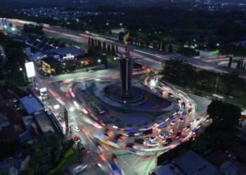Tugu Kujang Babakan Madang Bogor.(Foto: Humas Pemkab Bogor)
