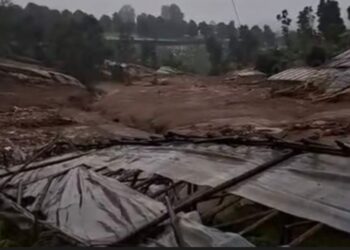 Bencana tanah longsor di Desa Pasirlangu, Kecamatan Cisarua, Kabupaten Bandung Barat, Sabtu (24/01/2026) dinihari.(Foto:Istimewa).