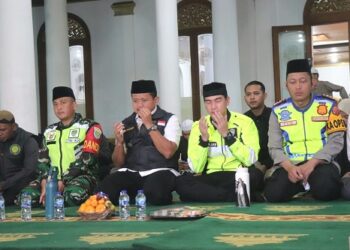 Doa bersama jelang pergantian tahun.(Foto: Humas Pemkab Sumedang)