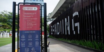 Kawasan tanpa rokok Alun-Alun Kota Bandung.(Foto: bandung.go.id)