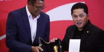 Menpora RI Erick Thohir, menghadiri FIFA World Cup 2026 Trophy Tour di Jakarta Convention Cenyer (JCC), Jakarta, Kamis (22/1).(foto:raiky/kemenpora.go.id)