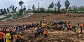 Operasi pencarian korban longsor di Kecamatan Cisarua, Kabupaten Bandung Barat, terus dilanjutkan hingga 14 hari sejak kejadian, Sabtu (24/01/2026).(Foto:Istimewa).