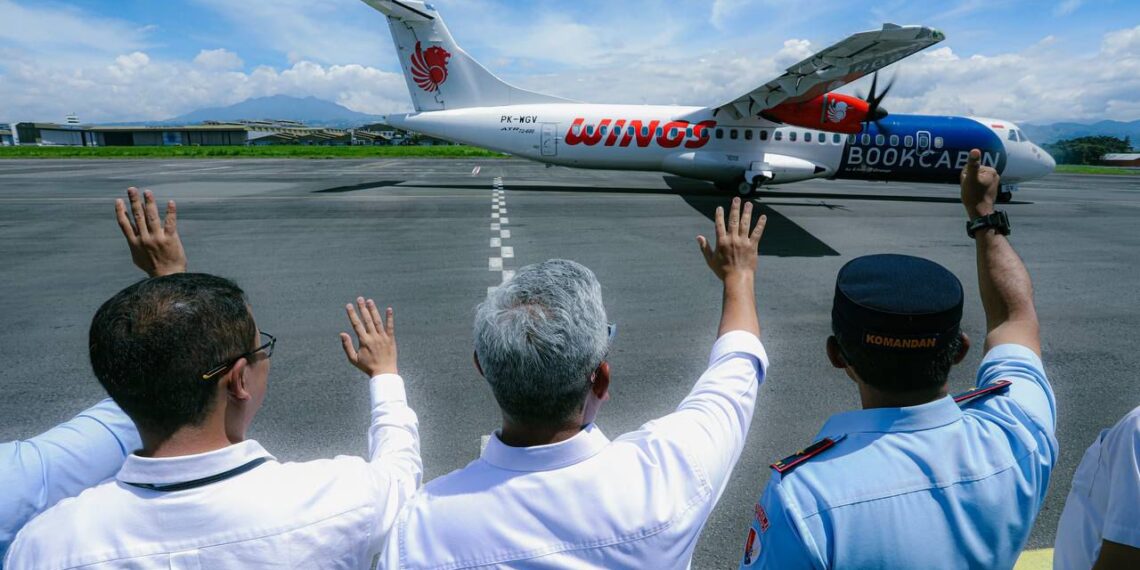 Penerbangan Wings Air di Bandara Husein Sastranegara.(Foto: Humas Pemkot Bandung)