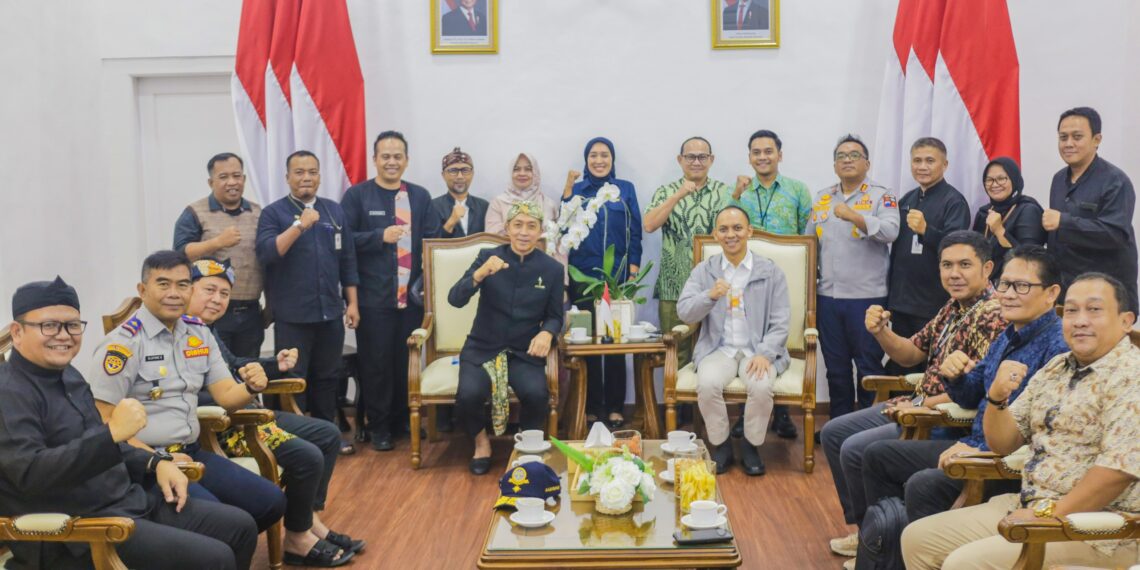 Kolaborasi Pemkot Bogor PT LRT Jakarta Kembangkan Sistem Transportasi Perkotaan.(Foto: Humas Pemkot Bogor)