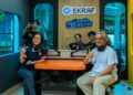 Wakil Menteri Ekonomi Kreatif (Wamenekraf) Irene Umar Li dan Wali Kota Bandung Muhammad Fahan dalam Kik-Off Radio Ekraf di Cihampelas Walk Kota Bandung pada 8 Februari 2026.(Foto: Humas Pemkot Bandung)