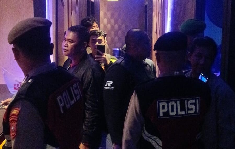 Penertiban hiburan malam.(Foto: Humas Pemkot Bandung)