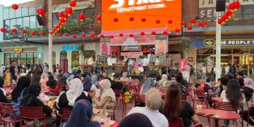 Penamilan Saung Angklung Udjo di Mal Summarecon Bandung.(Foto: Humas Pemkot Bandung)