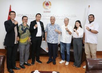 Kunjungan Sekolah Islam Terpadu Al Madinah ke KONI Pusat.(Foto: Dok. KONI Pusat)