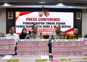 Barang bukti tumpukan upal yang disita Polresta Cirebon dari lokasi pabrik pembuatan di Kecamatan Gegesik, Kabupaten Cirebon.(Foto:Istimewa).