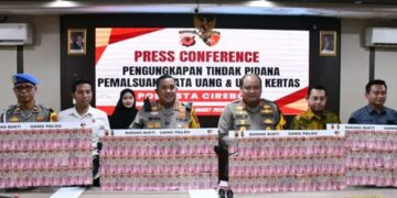 Barang bukti tumpukan upal yang disita Polresta Cirebon dari lokasi pabrik pembuatan di Kecamatan Gegesik, Kabupaten Cirebon.(Foto:Istimewa).