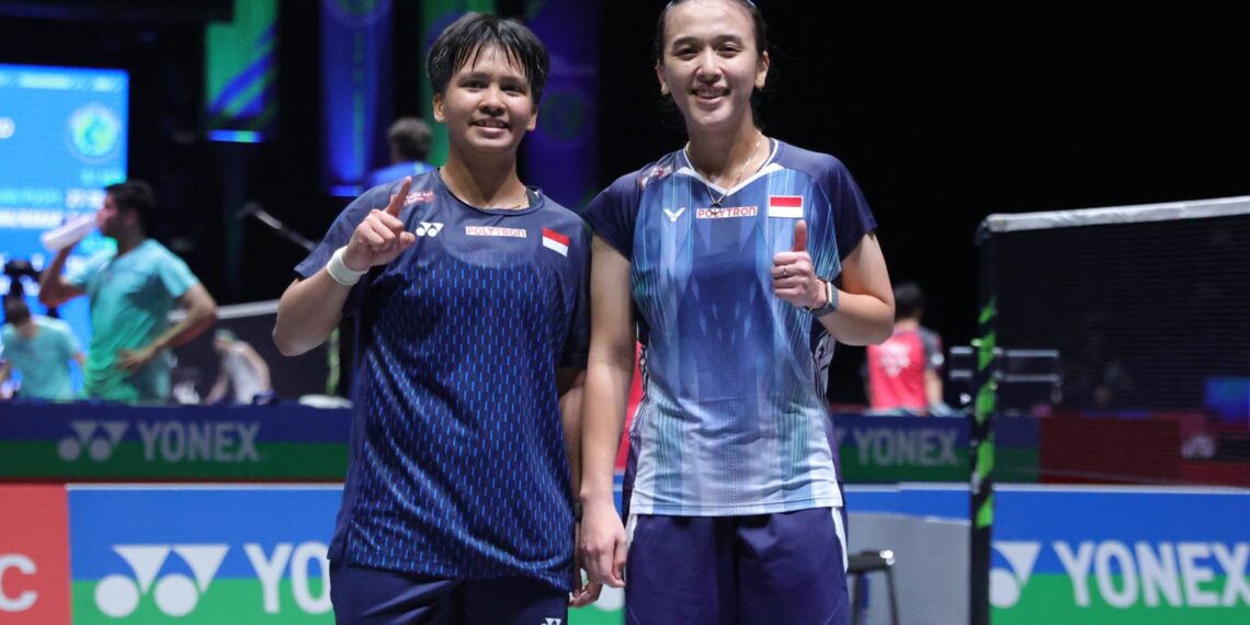 Pasangan ganda putri Indonesia Febriana Dwipuji Kusuma (kanan) dan Meilysa Trias Puspitasari melaju ke babak delapan besar atau perempat final setelah mampu mengalahkan pasangan Jepang Rin Iwanaga/Kie Nakanishi 21-11, 18-21, 21-17 di babak 16 besar pada Kamis (5/3/2026).(Foto: Humas PBSI)