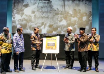 Menteri Kebudayaan RI, Fadli Zon, yang juga menjabat sebagai Ketua Umum Perkumpulan Penggemar Filateli Indonesia (PFI), menghadiri sekaligus mencanangkan Hari Filateli Nasional (HFN) 2026 di Taman Budaya Embung Giwangan, Yogyakarta.(Foto: Istimewa)